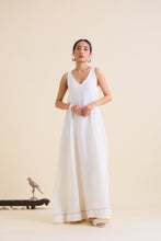 Load image into Gallery viewer, Arzeo Sleeless Flared Dress