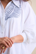 Load image into Gallery viewer, Leaf Shirt