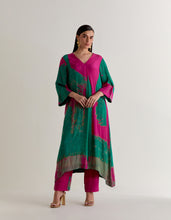 Load image into Gallery viewer, Front box pleated Tunic set