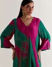 Load image into Gallery viewer, Front box pleated Tunic set