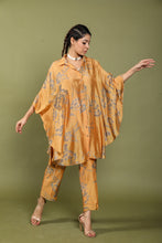 Load image into Gallery viewer, Lazy circular Co-ord set