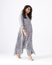 Load image into Gallery viewer, SEHER KURTA SET
