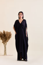 Load image into Gallery viewer, Diya  Knoted Kaftan