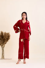 Load image into Gallery viewer, Thread Shirt Set