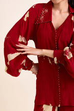 Load image into Gallery viewer, Thread Shirt Set