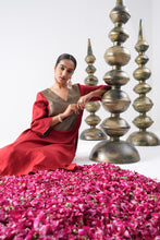 Load image into Gallery viewer, AKSAR PATCH KURTA SET