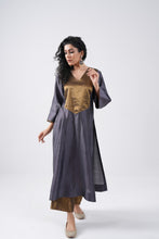 Load image into Gallery viewer, AKSAR PATCH KURTA SET