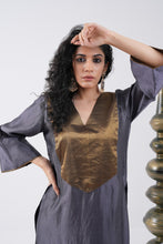 Load image into Gallery viewer, AKSAR PATCH KURTA SET