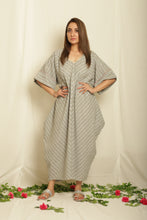 Load image into Gallery viewer, Fire Dress