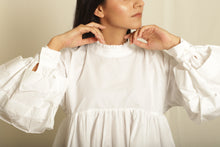 Load image into Gallery viewer, Meera Top