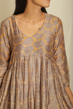 Load image into Gallery viewer, Mia Dress