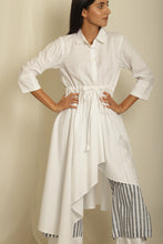 Load image into Gallery viewer, High-Low Gathered Shirt