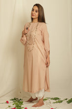 Load image into Gallery viewer, Sarah Kurta