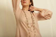 Load image into Gallery viewer, Sarah Kurta