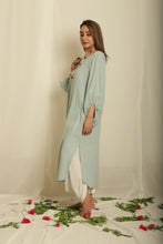 Load image into Gallery viewer, Sarah Kurta