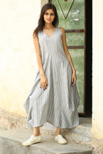 Load image into Gallery viewer, Zoya Dress