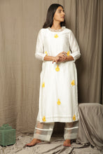 Load image into Gallery viewer, Rabia Hand Embroidered Kurta
