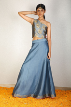 Load image into Gallery viewer, Brocade crop top