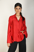 Load image into Gallery viewer, Silk collared shirt