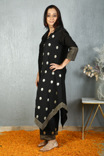 Load image into Gallery viewer, SIERRA COLLARED SET