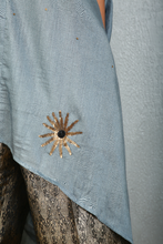 Load image into Gallery viewer, Eva drape shirt