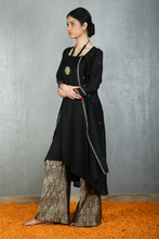 Load image into Gallery viewer, Zara cape set