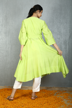 Load image into Gallery viewer, Ramya kurta