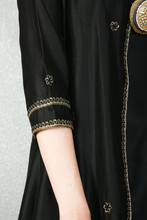 Load image into Gallery viewer, Zara cape set