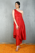 Load image into Gallery viewer, CHAND SINGLE SHOULDER drape top