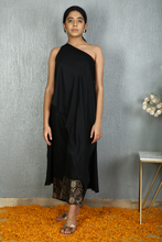 Load image into Gallery viewer, FURSAT MISI SET WITH BROCADE PANTS