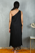 Load image into Gallery viewer, FURSAT MISI SET WITH BROCADE PANTS