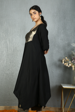 Load image into Gallery viewer, Fiza Brocade kurta