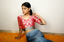 Load image into Gallery viewer, Brocade crop top