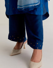 Load image into Gallery viewer, Aarna Tunic Set
