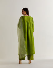 Load image into Gallery viewer, Aarna Tunic set
