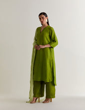 Load image into Gallery viewer, Aarna Tunic set
