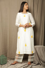 Load image into Gallery viewer, Rabia Hand Embroidered Kurta
